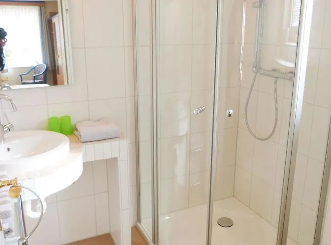 *ual Welhues* * Norddorf